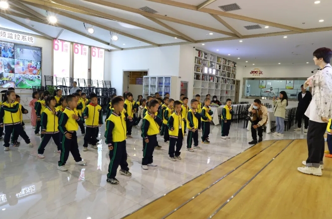 舌尖上的劳动教育——云缨小学烘焙系列亲子活动(图3) 微信截图_20240519000930.png